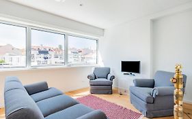 Estrela Modern Flat @ Infante Santo